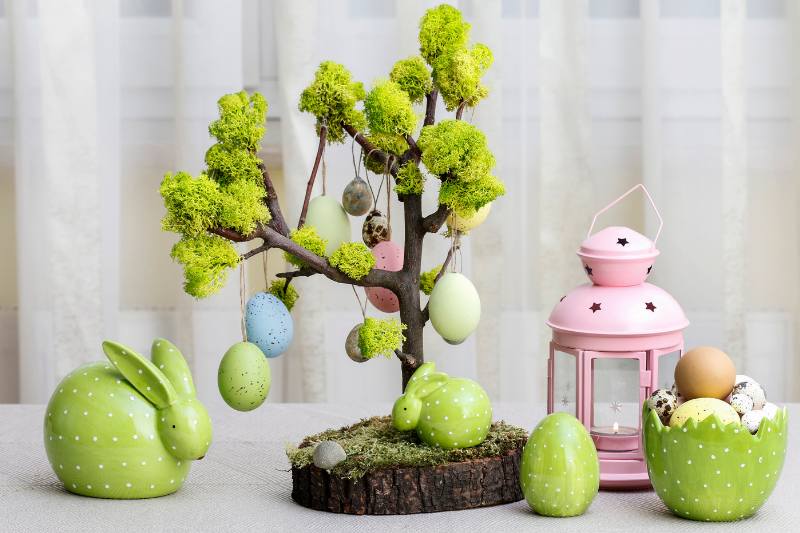 Comment créer et décorer un petit arbre de Pâques facilement ?