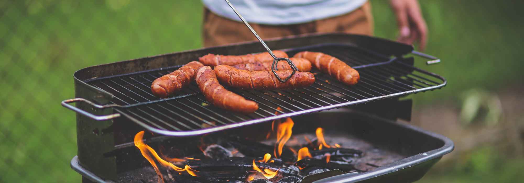 Barbecue au jardin ou sur le balcon : que dit la loi ?
