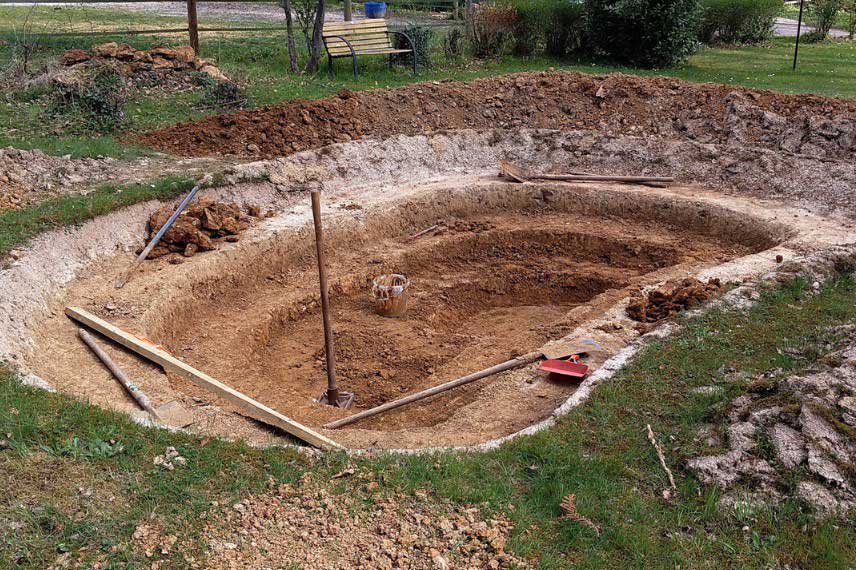 Création d'un bassin naturel, avec différentes profondeurs