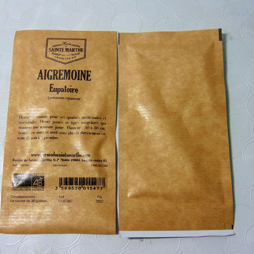 Exemple de spécimen de Aigremoine Eupatoire Bio - Ferme de Sainte Marthe le sachet de 30 graines environ tel que livré