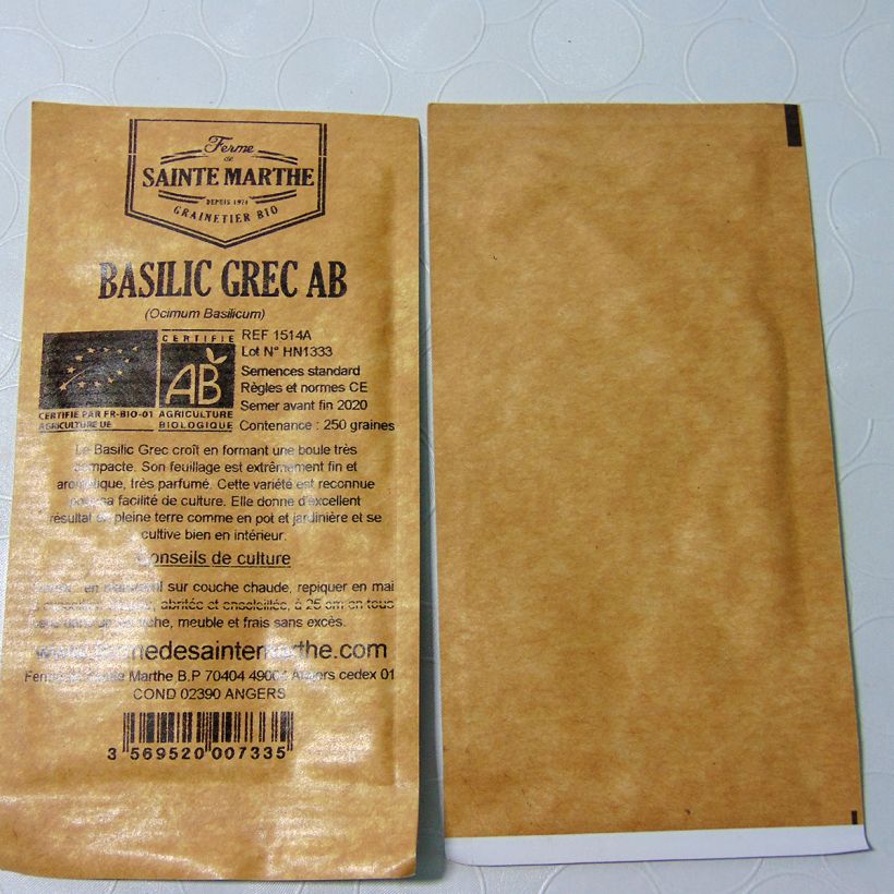 Exemple de spécimen de Basilic Grec Bio - Ferme de Sainte Marthe le sachet de 250 graines environ (0.25g) tel que livré
