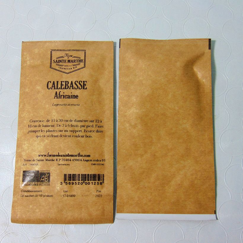 Exemple de spécimen de Calebasse Africaine Bio - Ferme de Sainte Marthe le sachet de 10 graines environ (2g) tel que livré