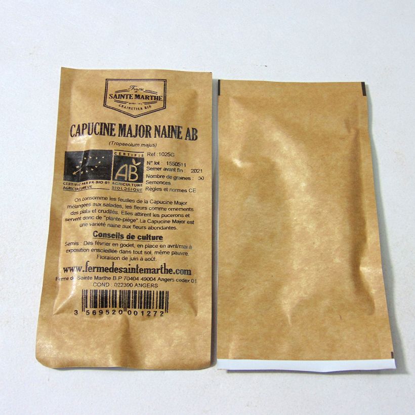 Exemple de spécimen de Capucine Major naine en mélange BIO - Ferme de Sainte Marthe le sachet de 30 graines environ tel que livré