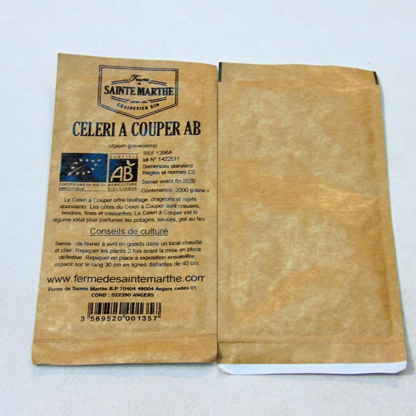 Exemple de spécimen de Céleri à couper Bio - Ferme de Sainte Marthe le sachet de 1300 graines environ (0.78g) tel que livré