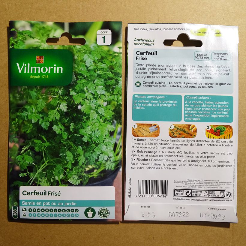 Exemple de spécimen de Cerfeuil frisé - Vilmorin le sachet de 30 graines environ (2g) tel que livré