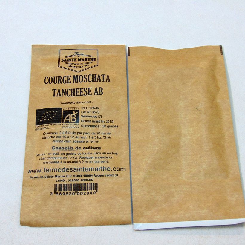 Exemple de spécimen de Courge Moschata Tancheese Bio - Ferme de Sainte Marthe le sachet de 20 graines environ (2g) tel que livré