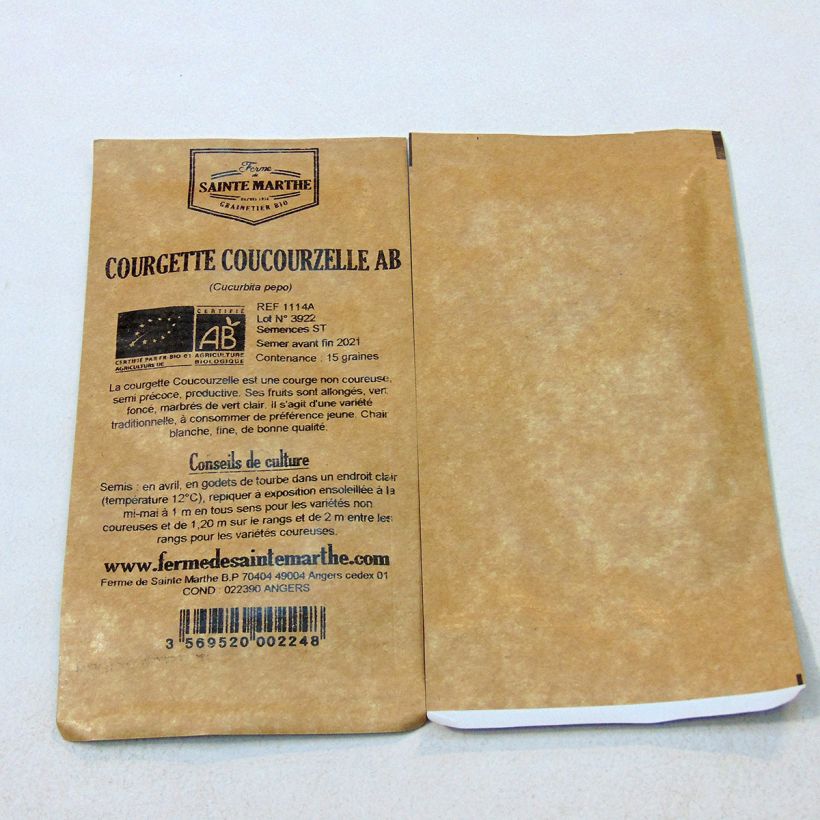 Exemple de spécimen de Courgette Coucourzelle Bio - Ferme de Sainte Marthe le sachet de 15 graines environ (1g) tel que livré