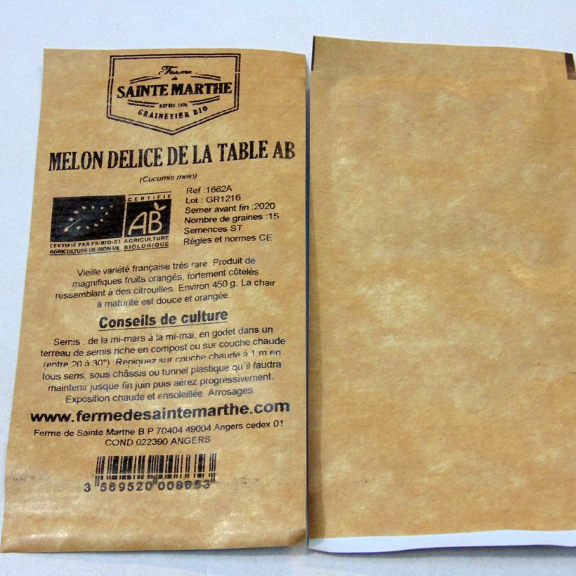 Exemple de spécimen de Melon Délice de la Table Bio - Ferme de Sainte Marthe le sachet de 15 graines environ tel que livré