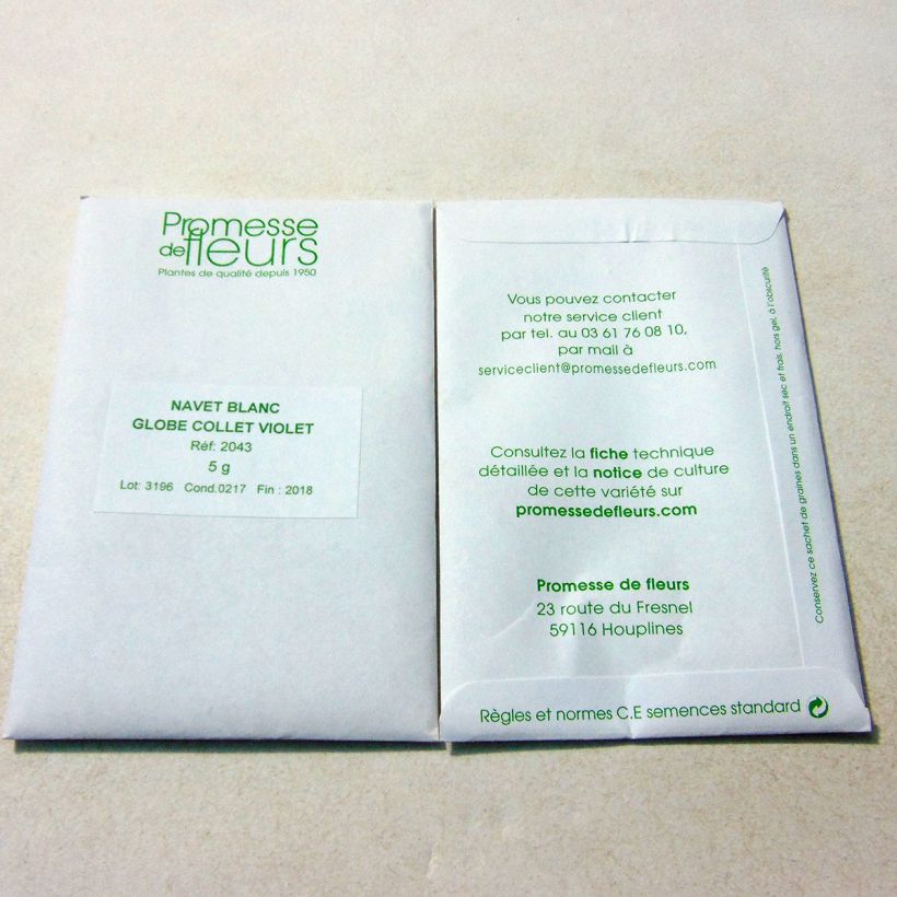 Exemple de spécimen de Navet Blanc Globe Collet Violet - Brassica rapa le sachet de +/- 2000 graines environ (minimum 5g) tel que livré