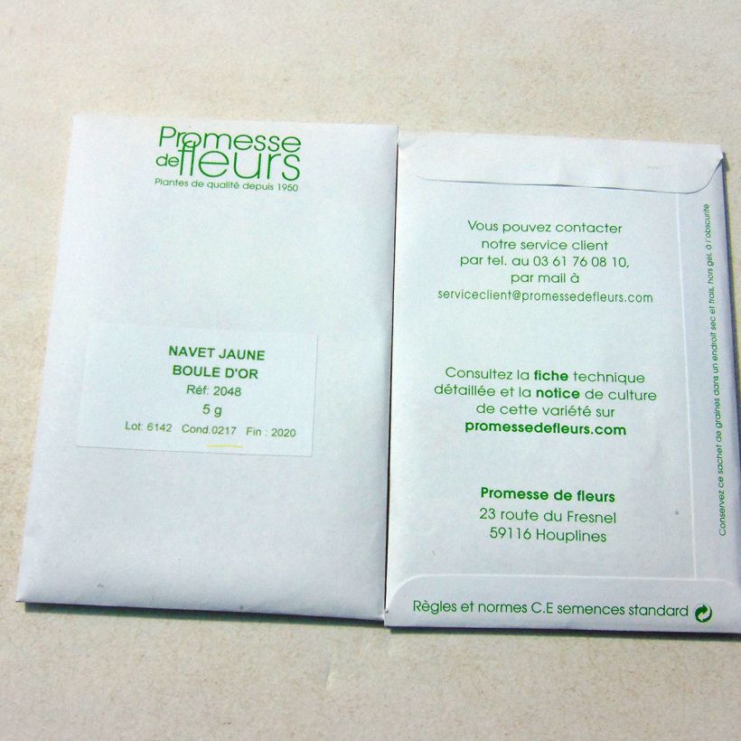 Exemple de spécimen de Navet jaune Boule d'Or - Brassica rapa le sachet de 2000 graines environ (minimum 5g) tel que livré