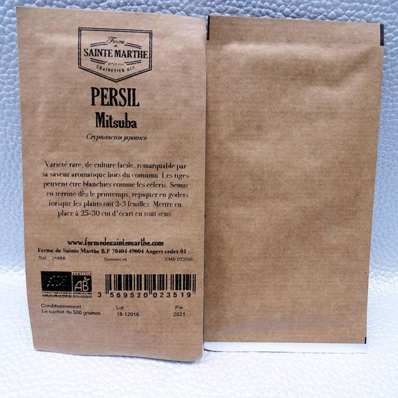 Exemple de spécimen de Persil Mitsuba Bio - Ferme de Sainte Marthe le sachet de 500 graines environ tel que livré