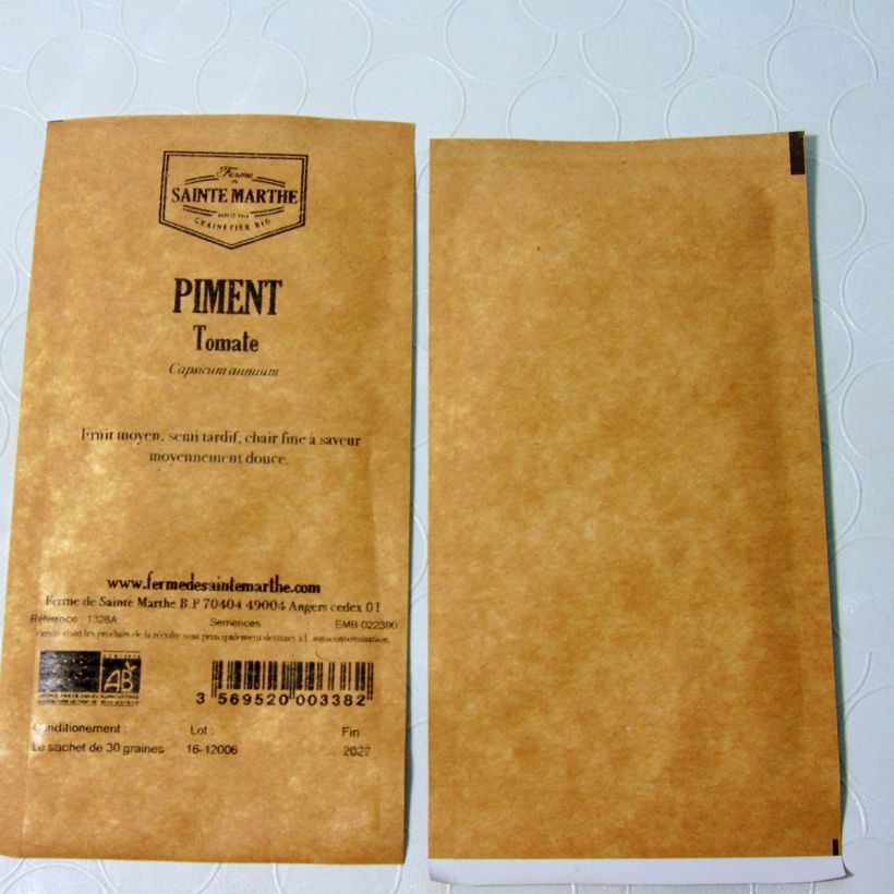Exemple de spécimen de Piment Tomate Bio - Ferme de Sainte Marthe le sachet de 30 graines environ tel que livré