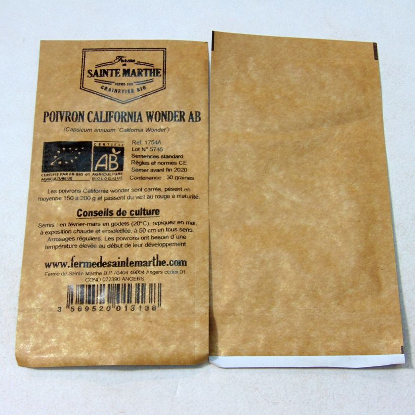 Exemple de spécimen de Poivron California Orange Wonder Bio - Ferme de Sainte Marthe le sachet de 30 graines environ tel que livré