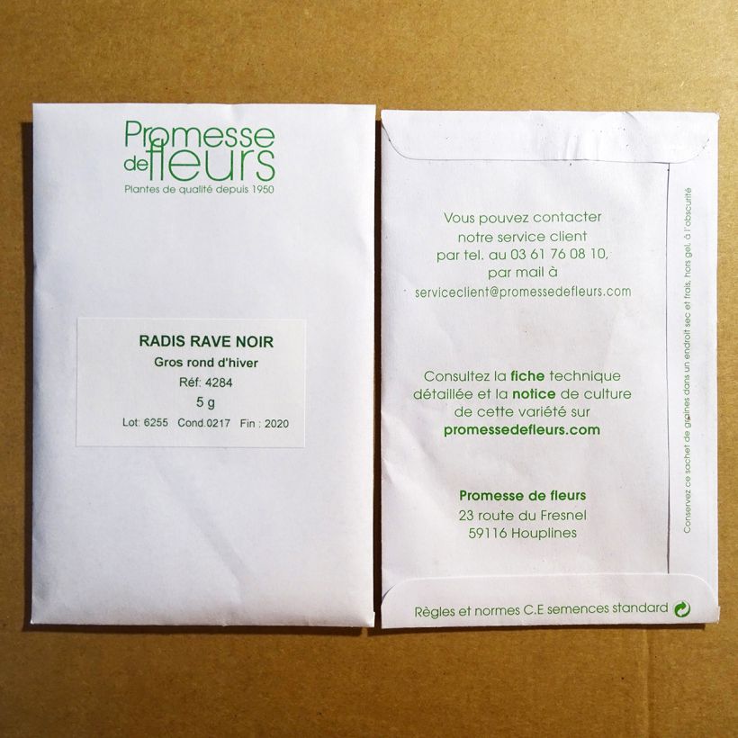 Exemple de spécimen de Radis Noir Gros Rond d'Hiver le sachet de +/- 500 graines environ (minimum 5g) tel que livré