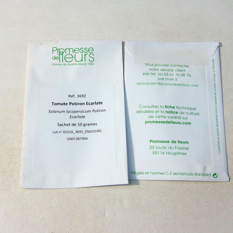 Exemple de spécimen de Tomate Potiron Ecarlate le sachet de 10 graines environ tel que livré