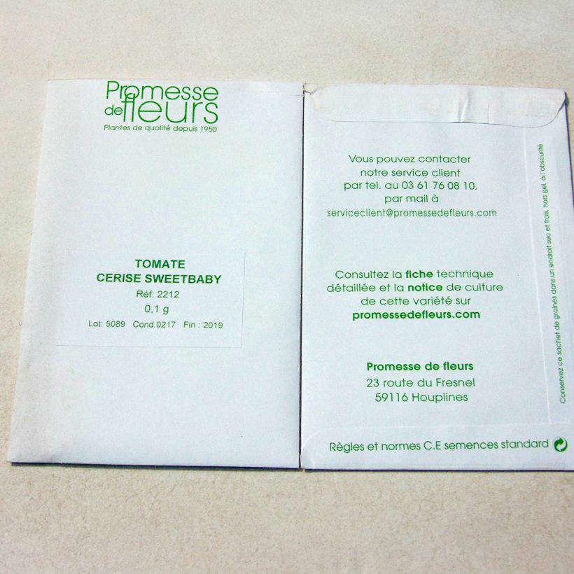 Exemple de spécimen de Tomate Sweetbaby - Tomate cerise  le sachet de 30 graines environ (minimum 0,1g) tel que livré