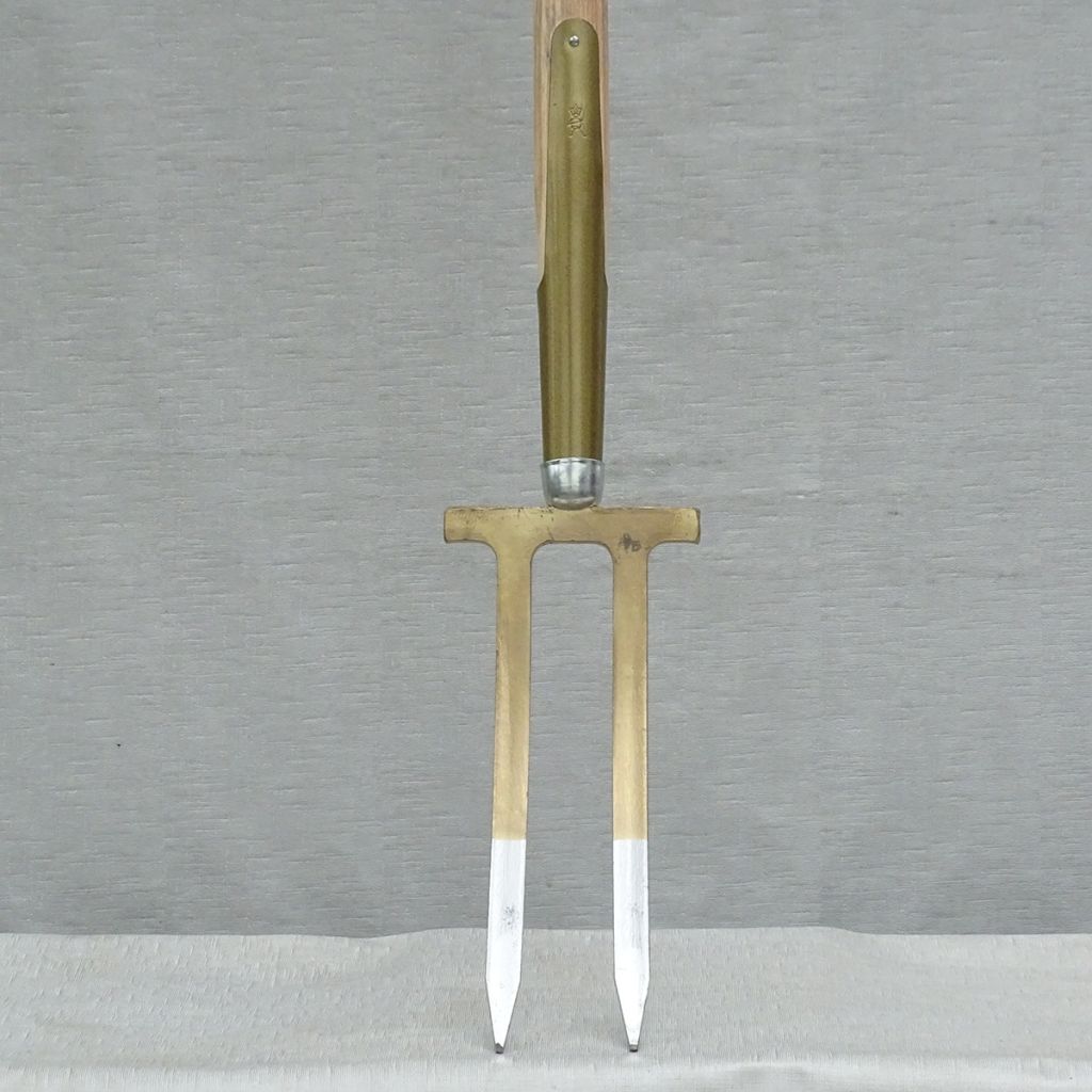 Fourche à rosier en acier forgé et trempé - Gamme artisanale Gschwind